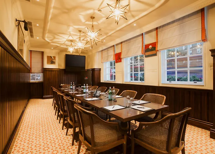 Hotel The Lalit Londra